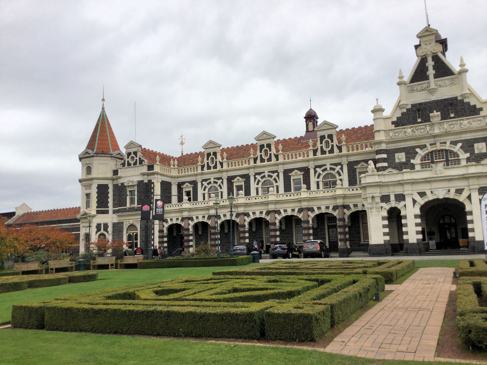 Dunedin Station